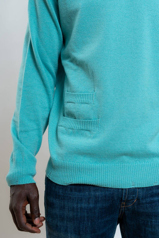 Amaranto Maglia a Girocollo Verde Acqua In Lana Con Taschini e Rotture, dettaglio