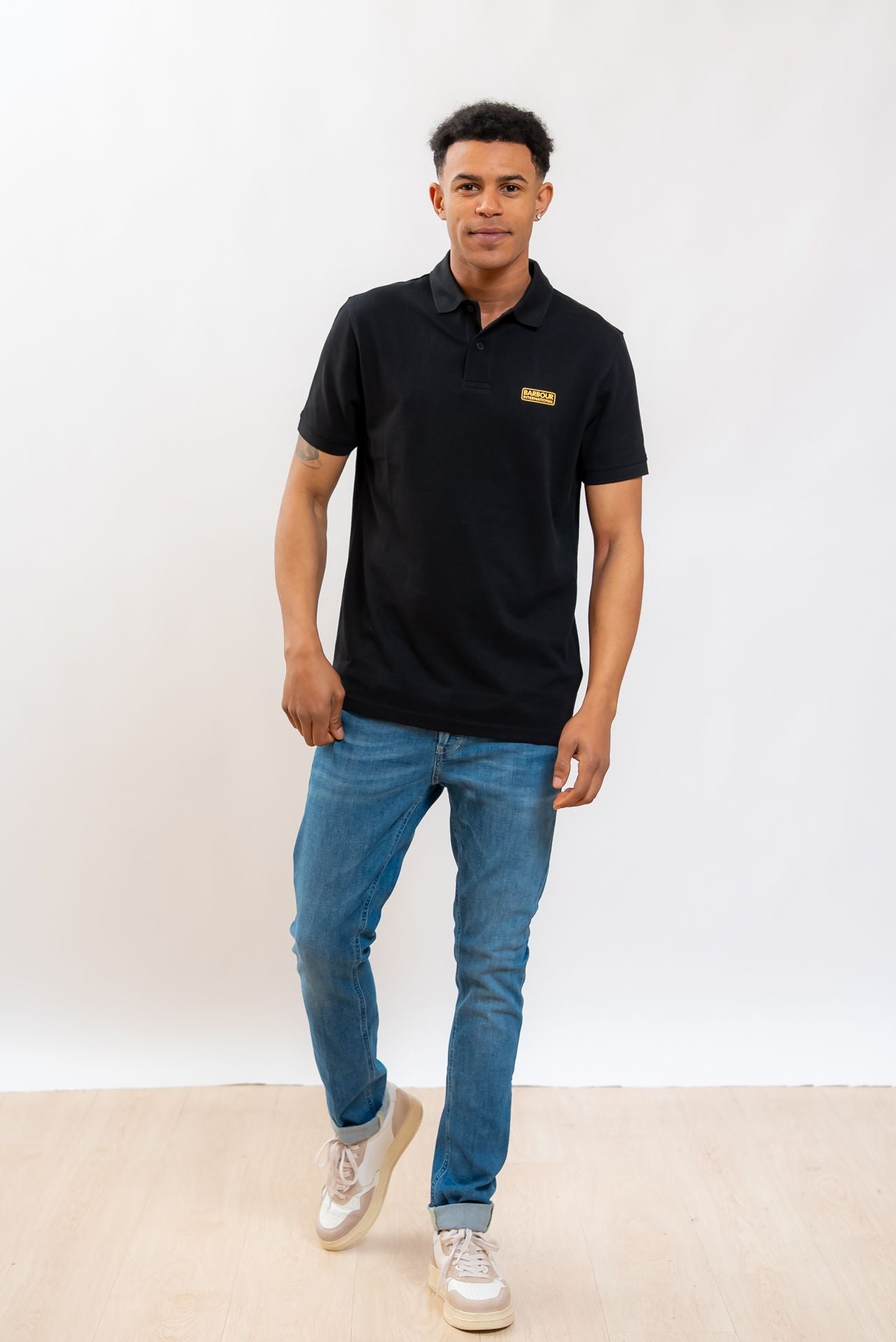 Barbour International uomo Polo Essential in Cotone Nero, intero