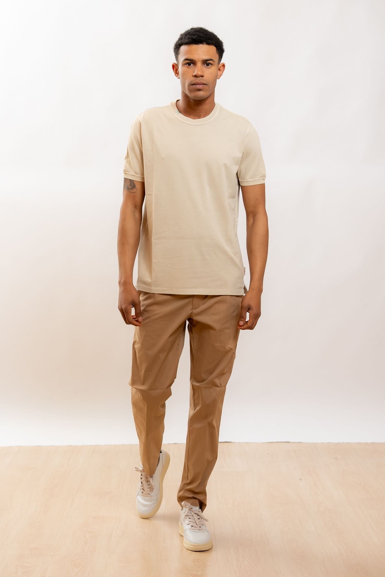 Bob Company T-shirt Disk in Piquet Beige, intero