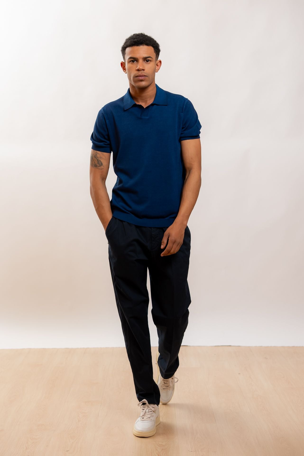 Kangra Cashmere Polo Vintage in Filo di Cotone Blu, intero