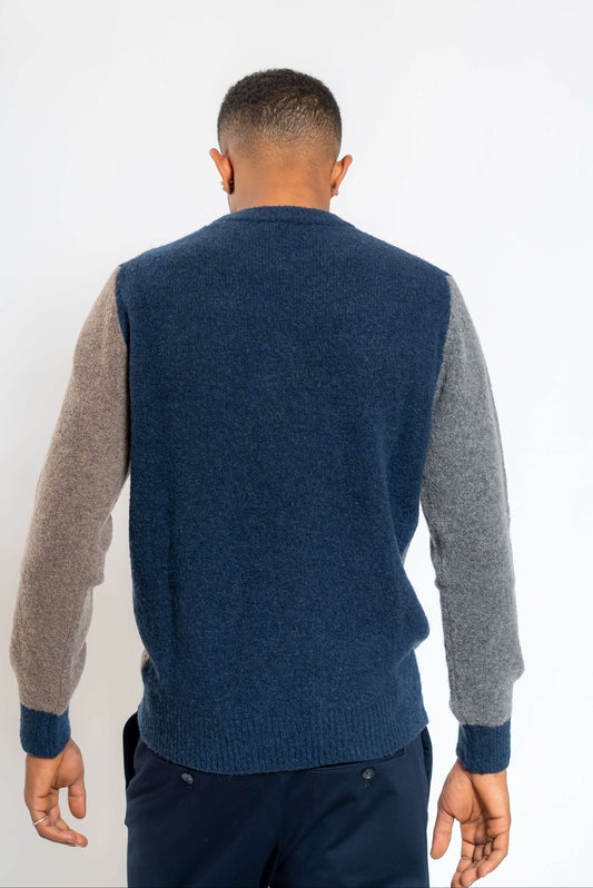 Maglione Blu con Intarsio Rombi