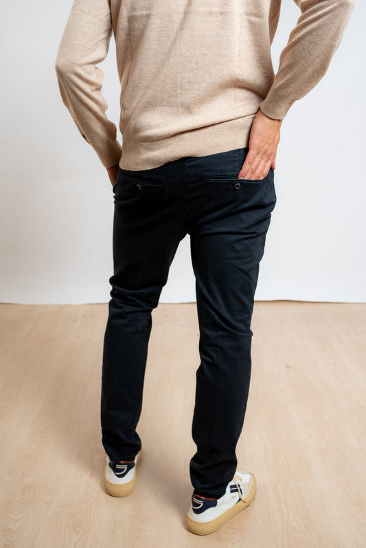 Pantalone Blu Scuro New Rolf In Gabardina