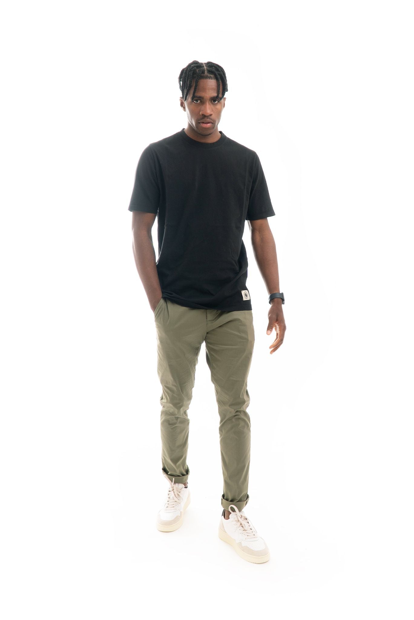 T-shirt Basic con Etichetta Logo Nero