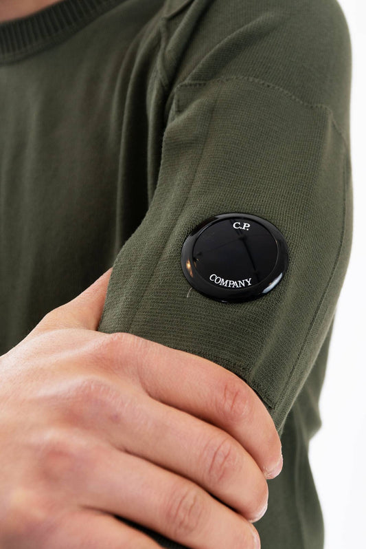 Maglia Verde con Lente e Cuciture in Rilievo