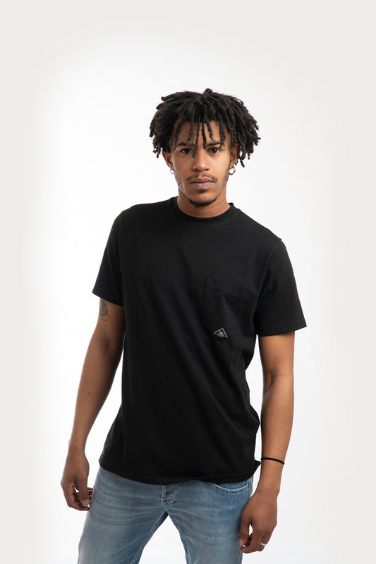 T-shirt con Taschino Used Nero