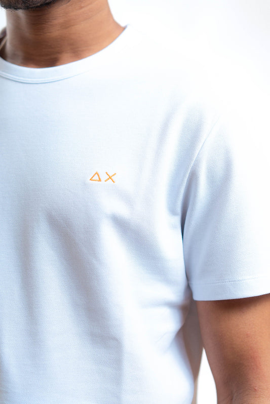 sun68 t-shirt bianca in piquet con logo fluo, dettaglio