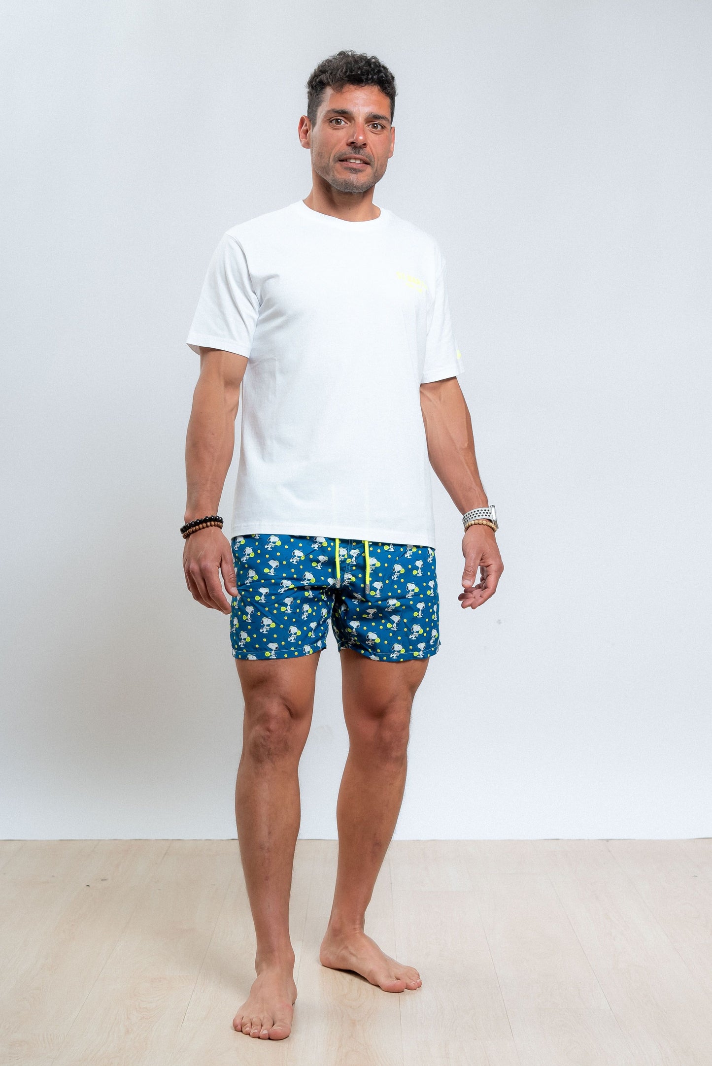 mc2 saint barth uomo t-shirt bianca con stampa padel in giallo, intero