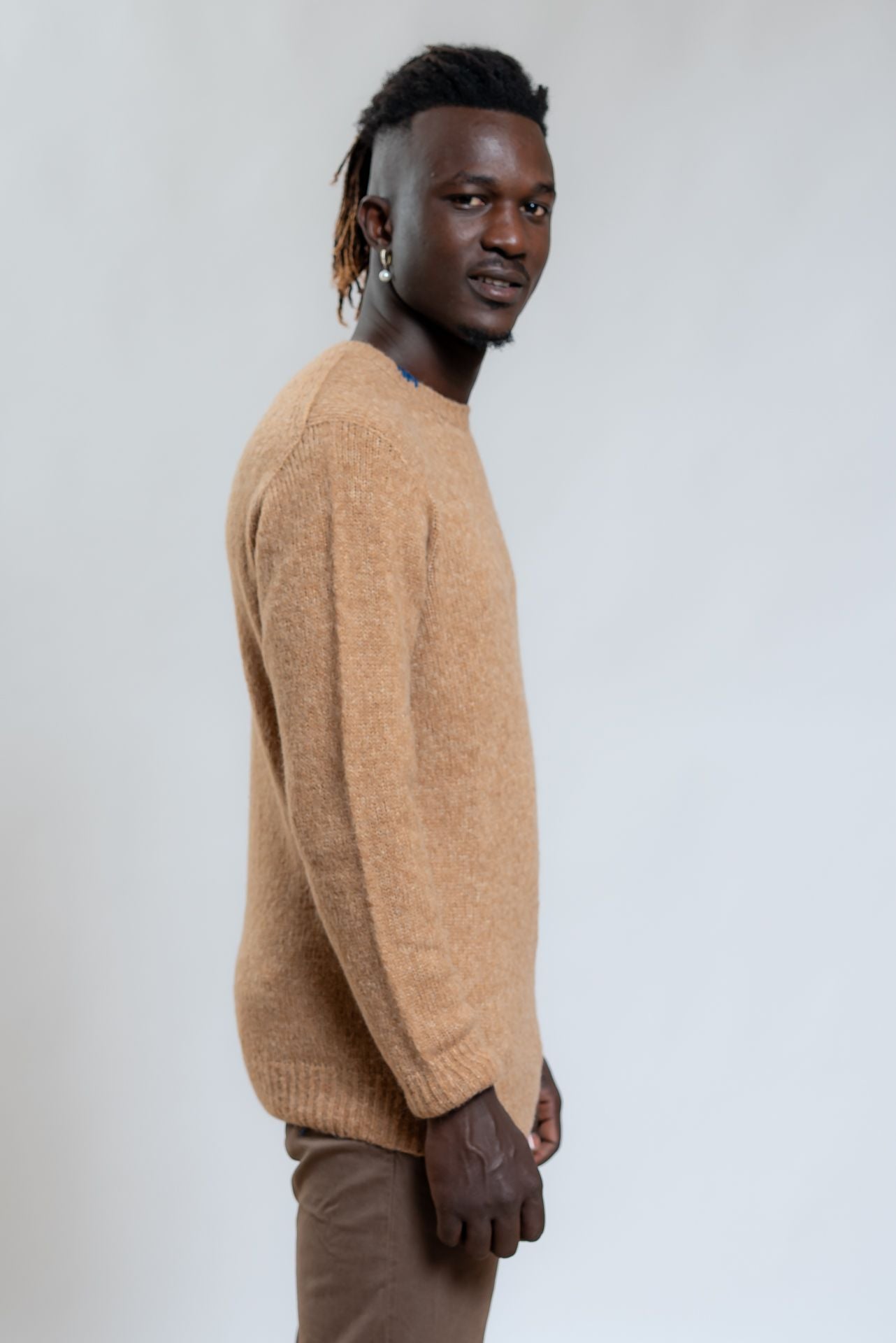 cp company Maglione Will a Girocollo In lana Beige, lato