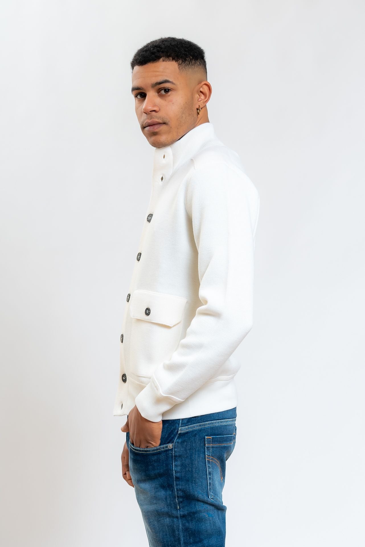 Cardigan Bianco in Pura Lana a Collo Alto