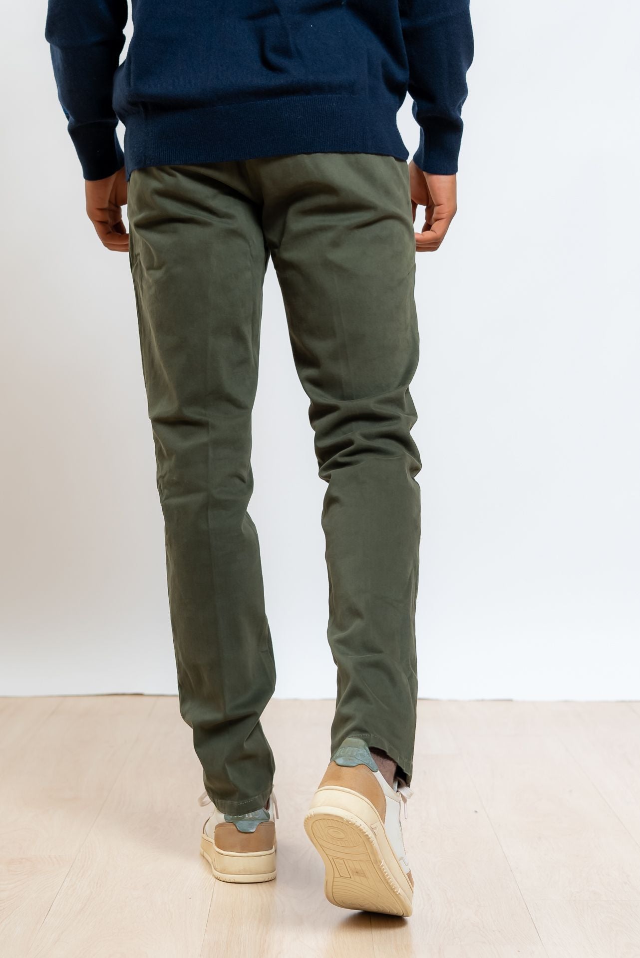 Pantalone Chino New Rolf In Gabardina Verde