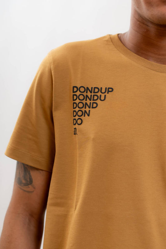 Dondup uomo t-shirt in jersey di cotone marrone con logo stampato in nero sul petto, dettaglio