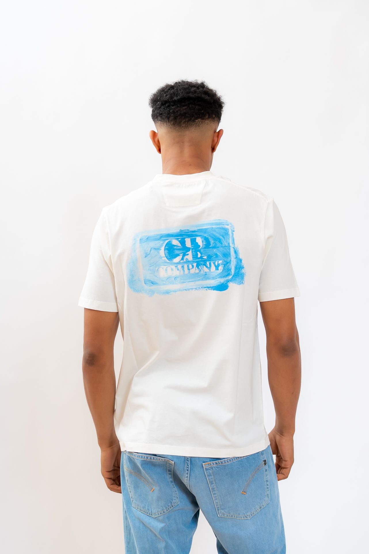 cp company uomo T-shirt a girocollo in jersey di cotone bianco, logo azzurro stampato sul petto e sul retro, retro