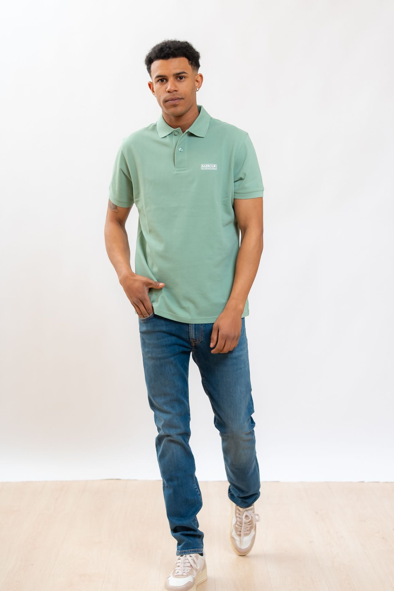Barbour International uomo Polo Essential in Cotone Verde, intero