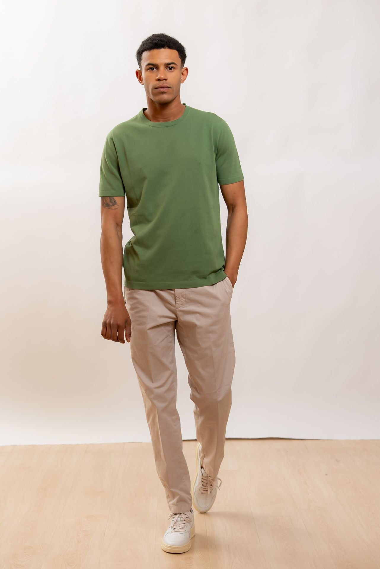 Kangra Cashmere T-shirt a Maniche Corte Verde in Filo di Cotone, intero
