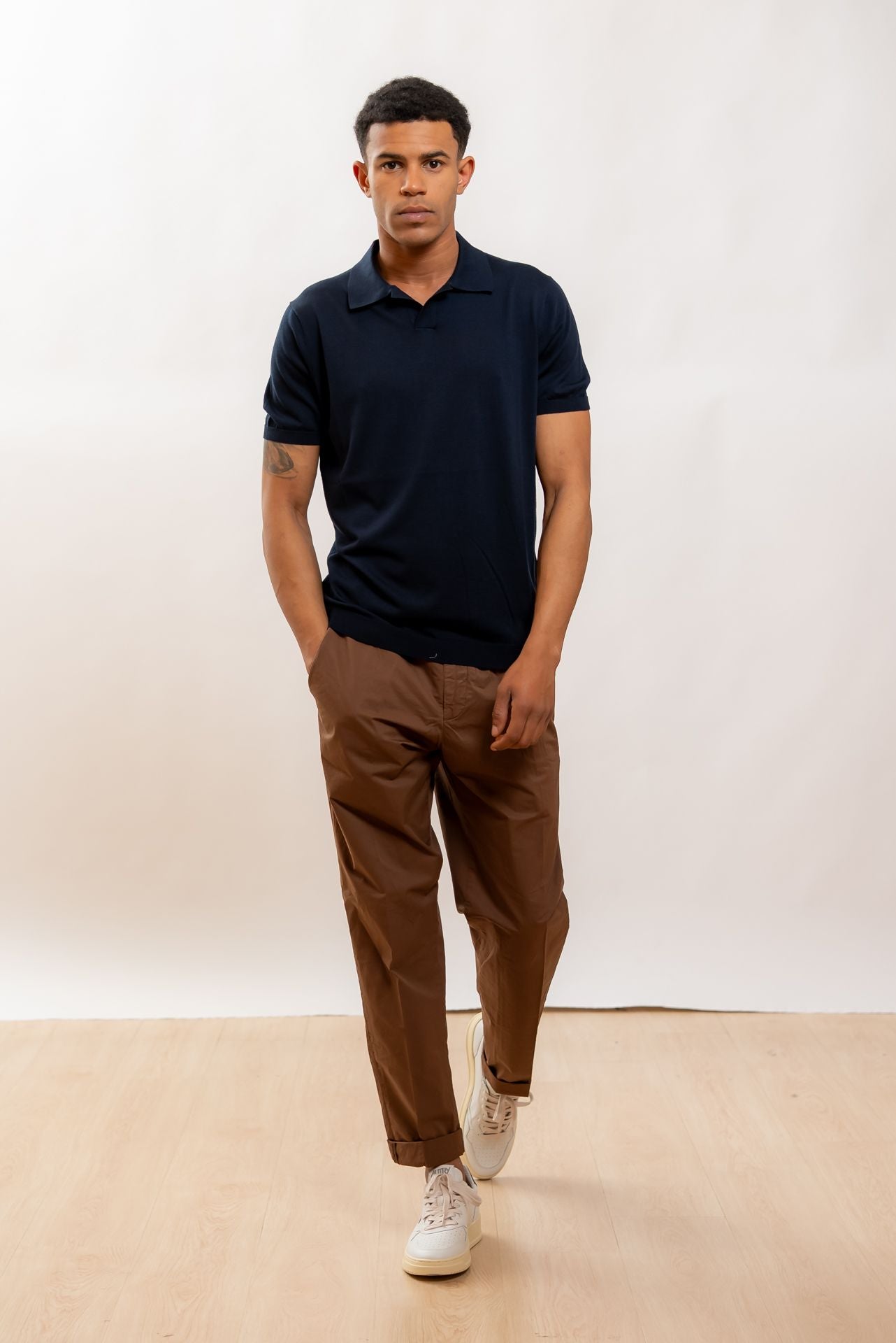 Kangra Cashmere Polo in Seta Blu, intero