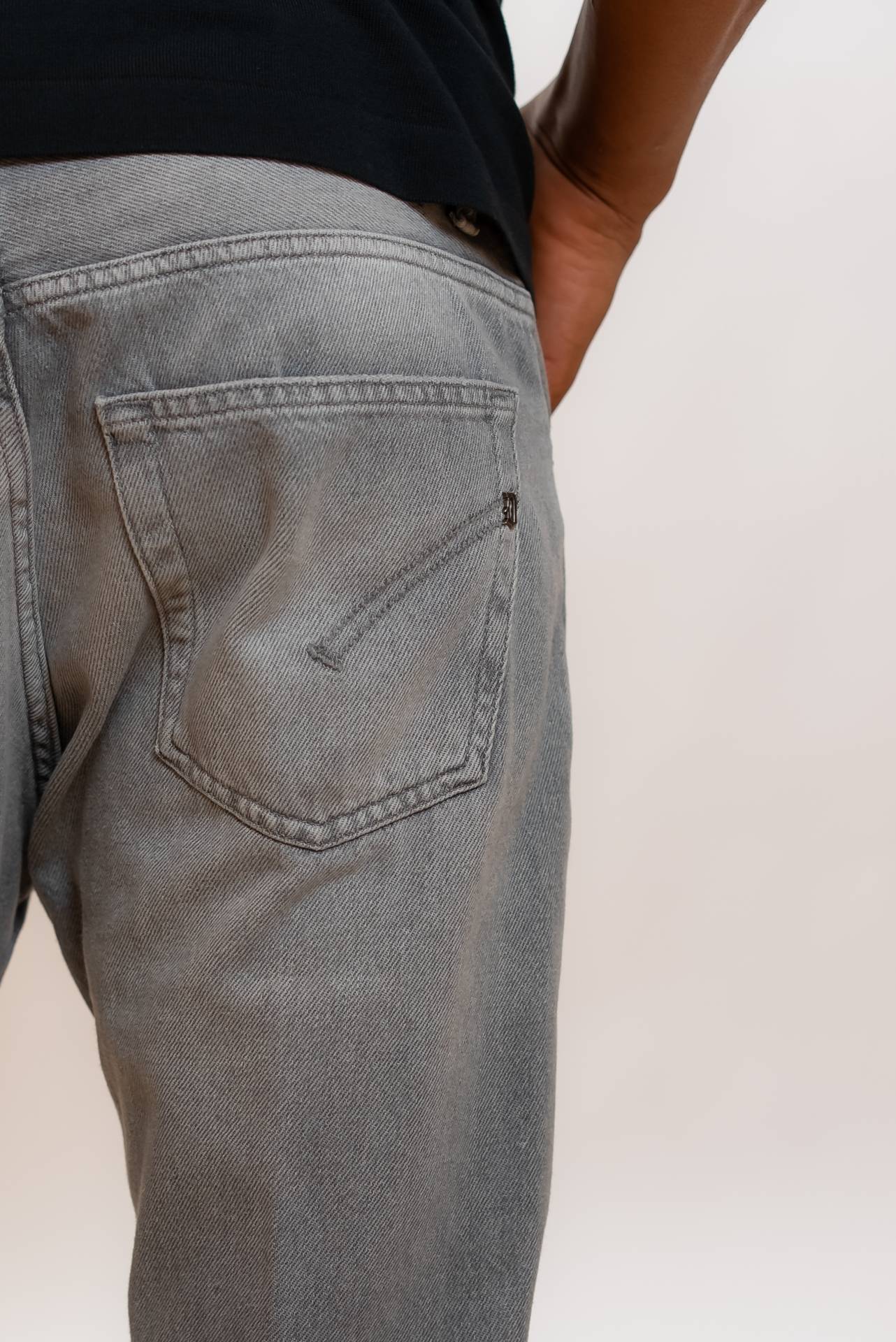 dondup uomo Jeans Dian Grigio Carrot Slim Fit, dettaglio