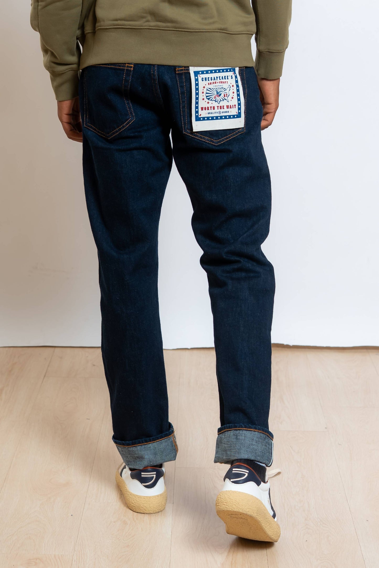 chesapeak's jeans ridgway con cimosa blu scuro - visuale posteriore