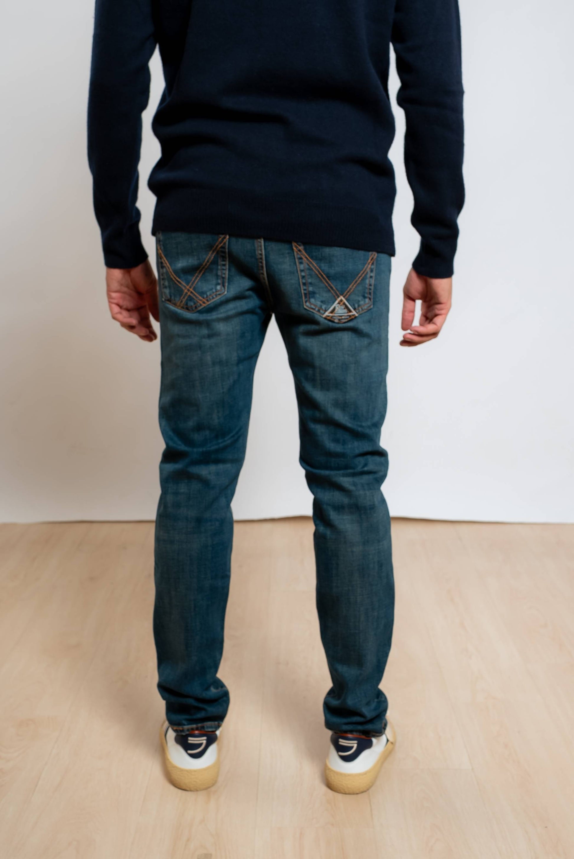 roy roger's uomo jeans blu 517 yonker slim fit, vista posteriore