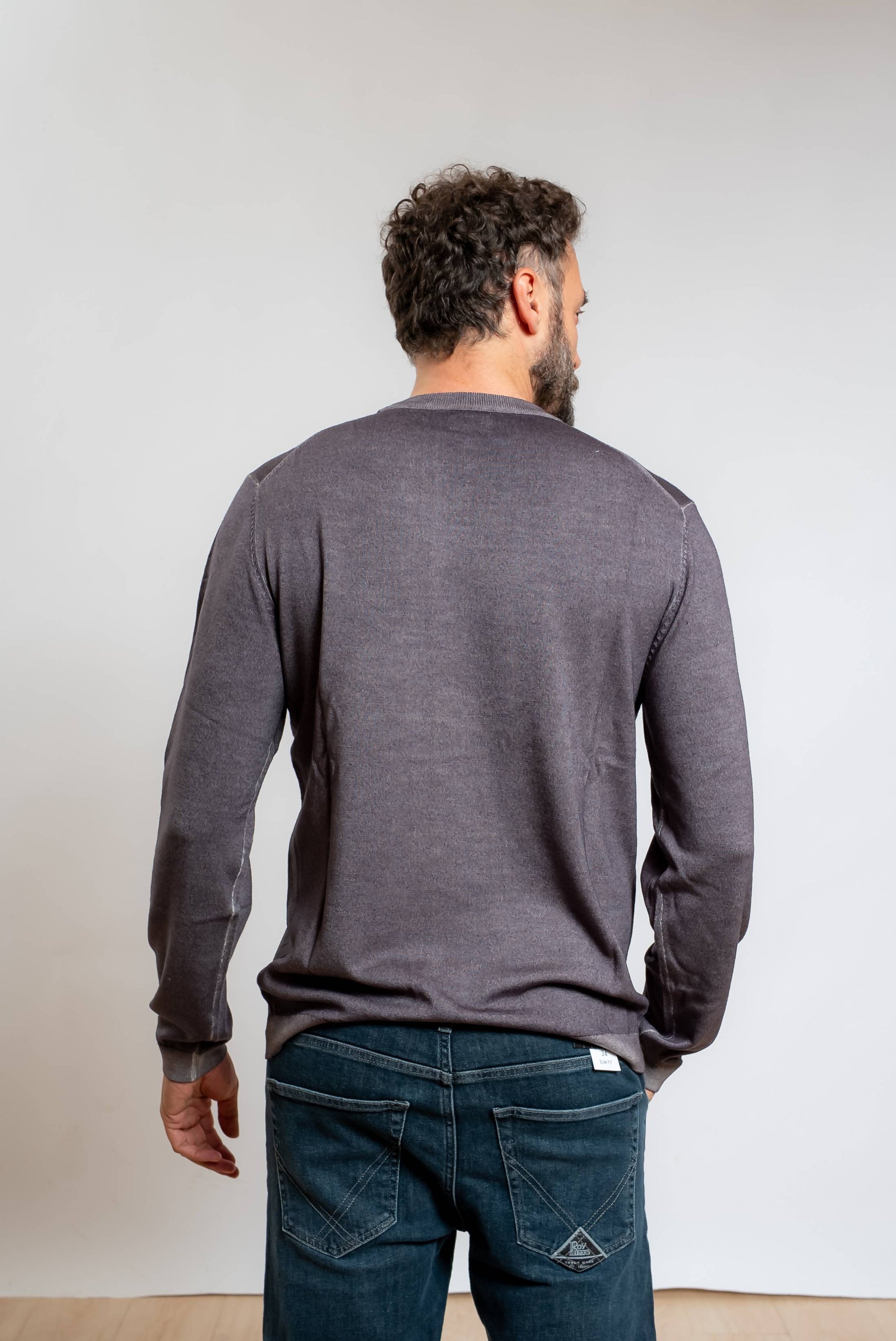 sun68 uomo maglia a girocollo in lana merino grigia con effetto vintage, vista posteriore