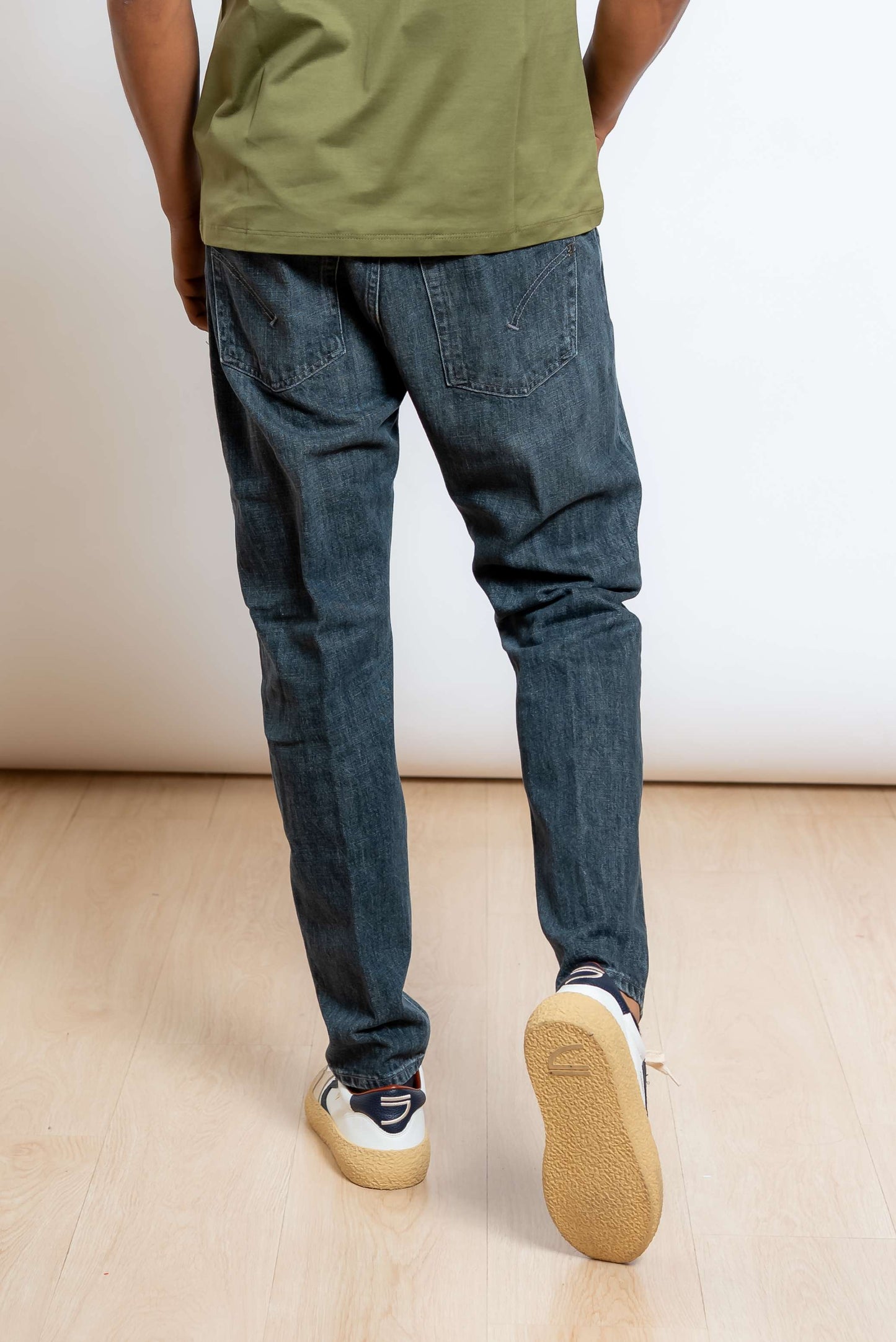 Jeans Dian Carrot Fit