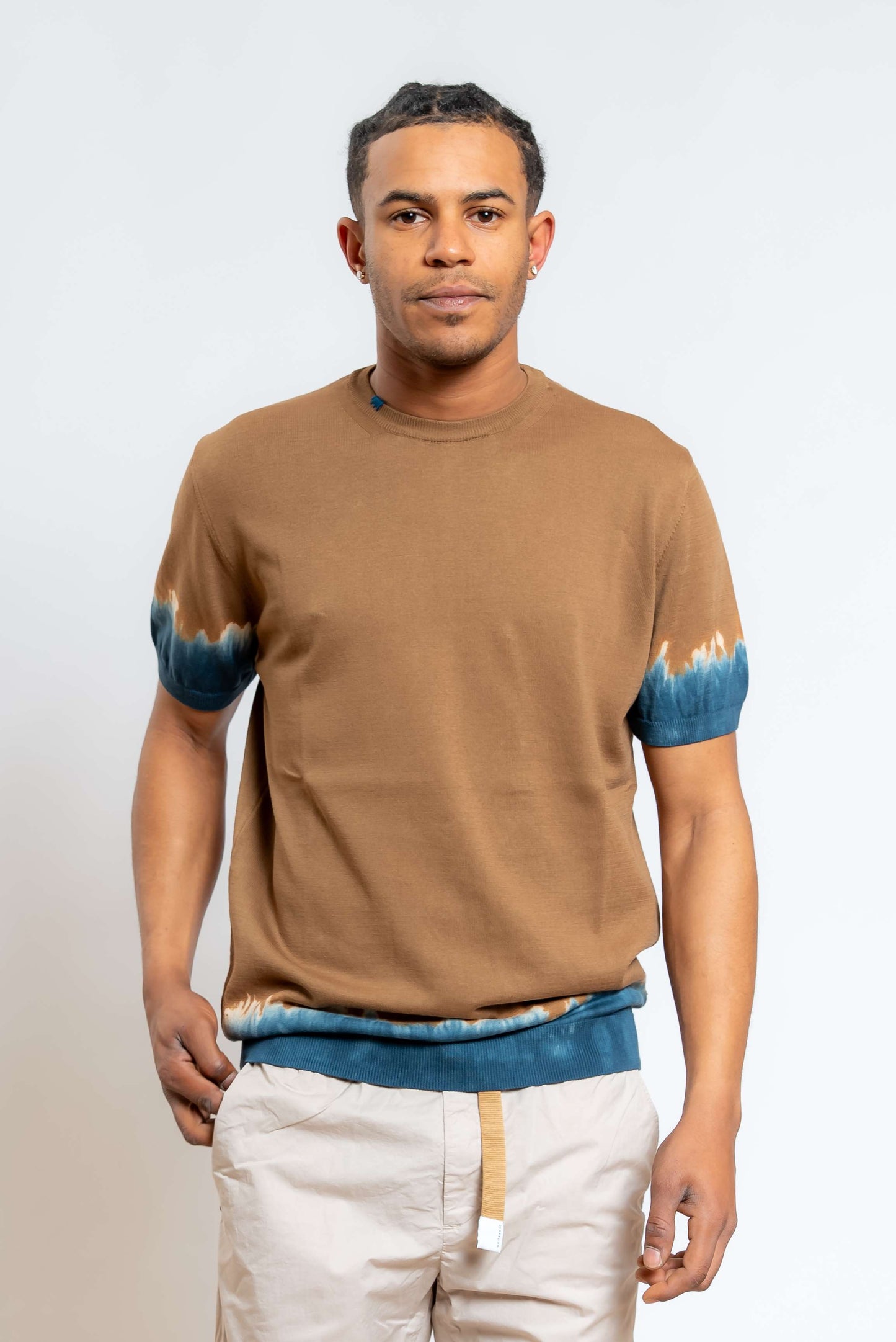 T-shirt Sonic in Maglia Marrone con Dettaglio Blu