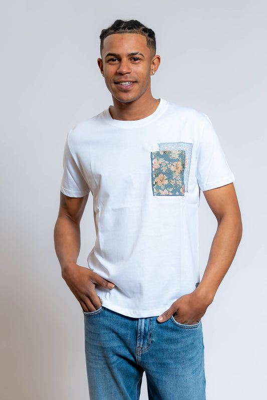 T-shirt Pocket Bianca con Taschino Fantasia