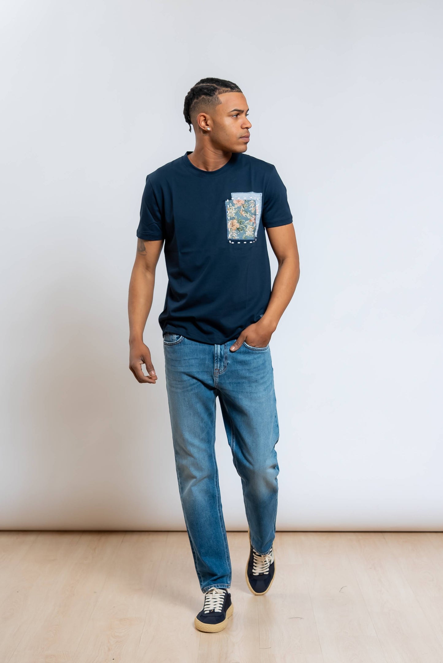 T-shirt Pocket Blu con Taschino Fantasia