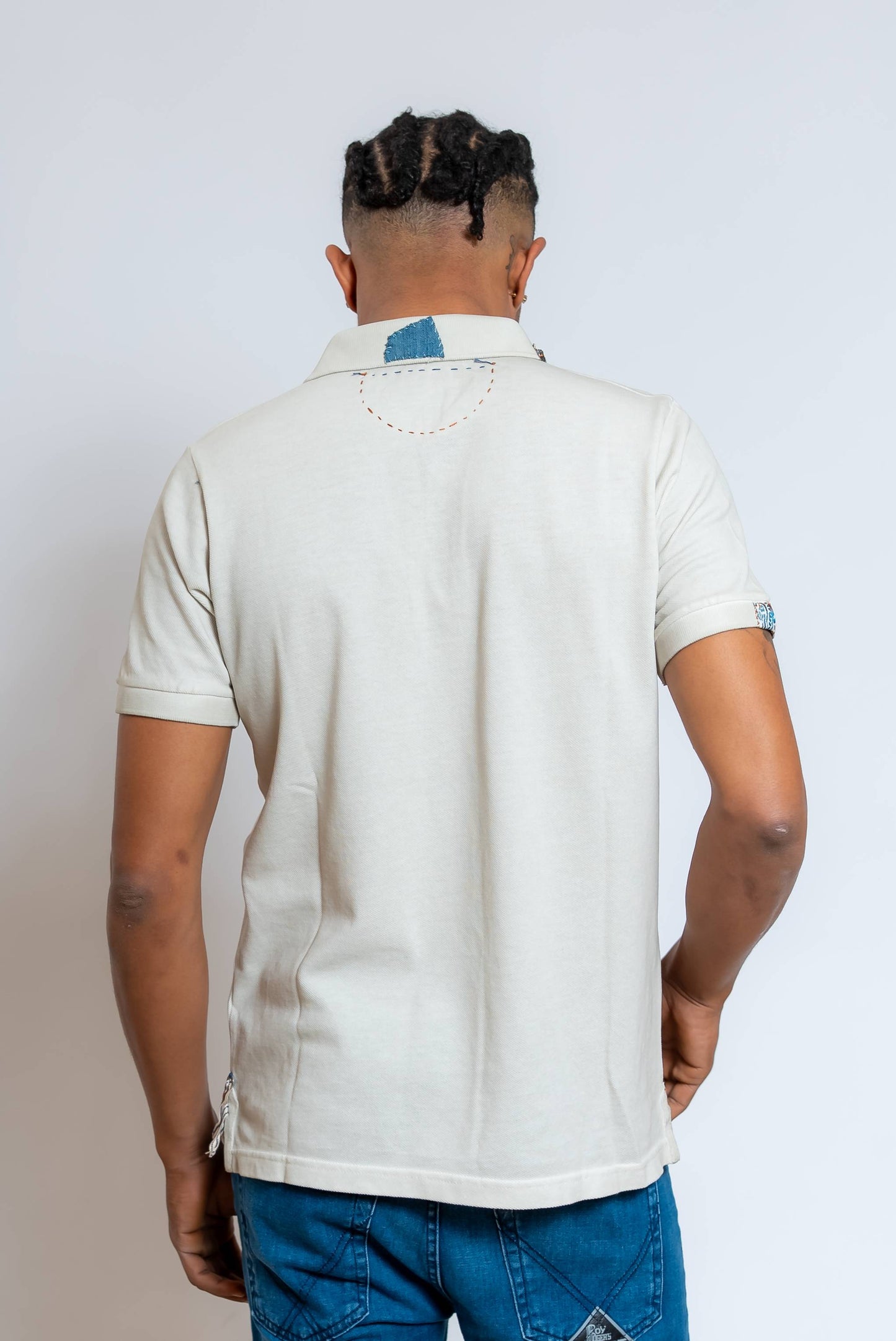 Polo Ricky Beige con Ricami Floreali