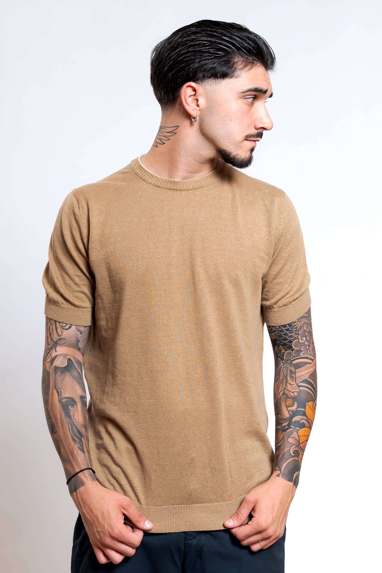 Maglia a Maniche Corte in Lino e Cotone Beige Scuro