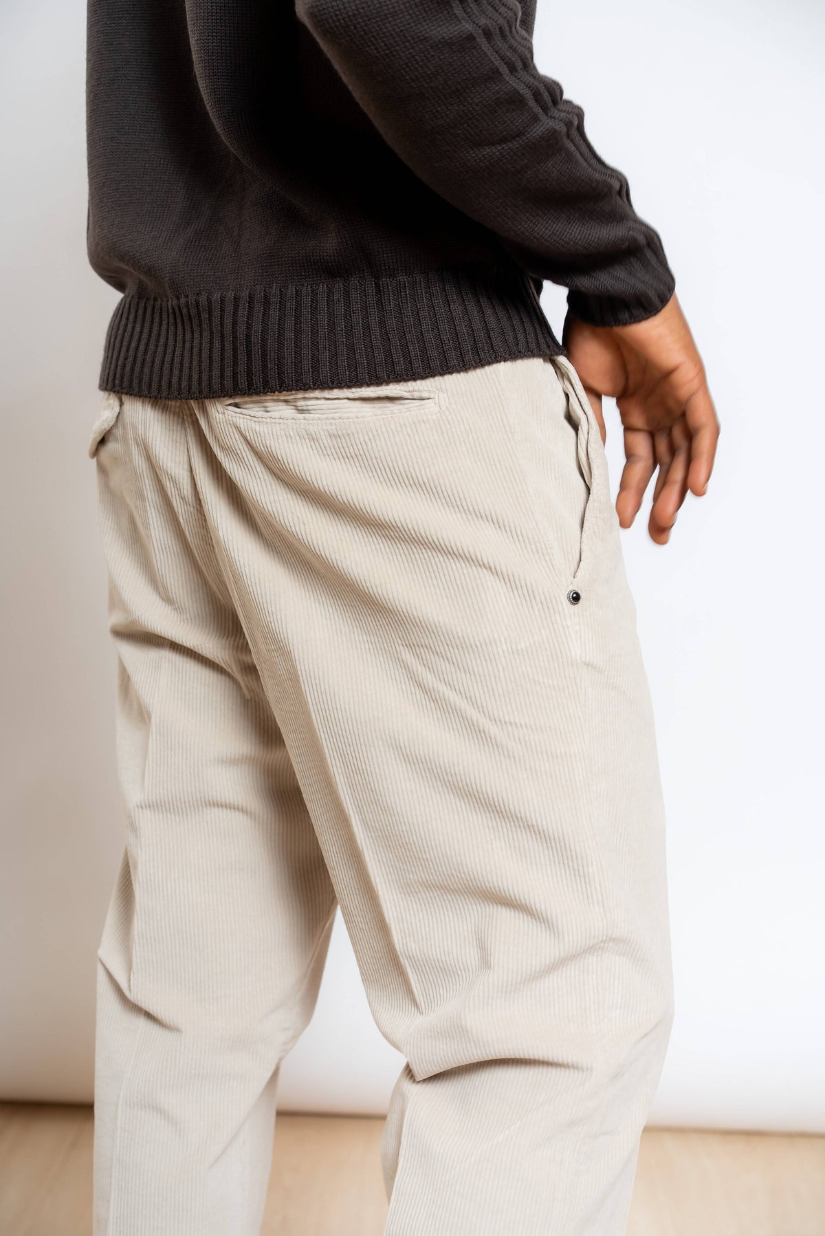 Pantalone Greg in Velluto a Coste Beige
