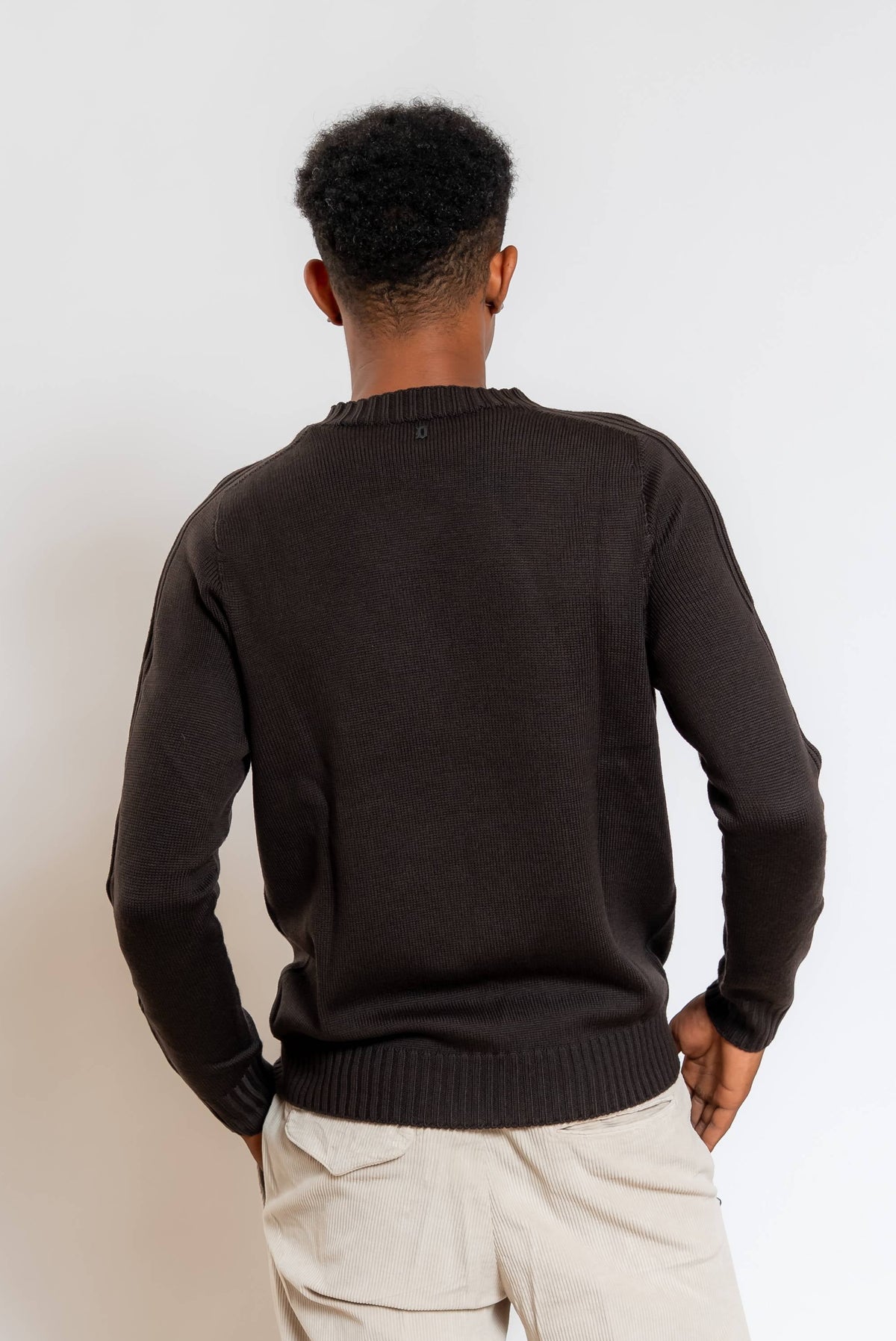 Maglione in Lana Marrone con Lavorazione