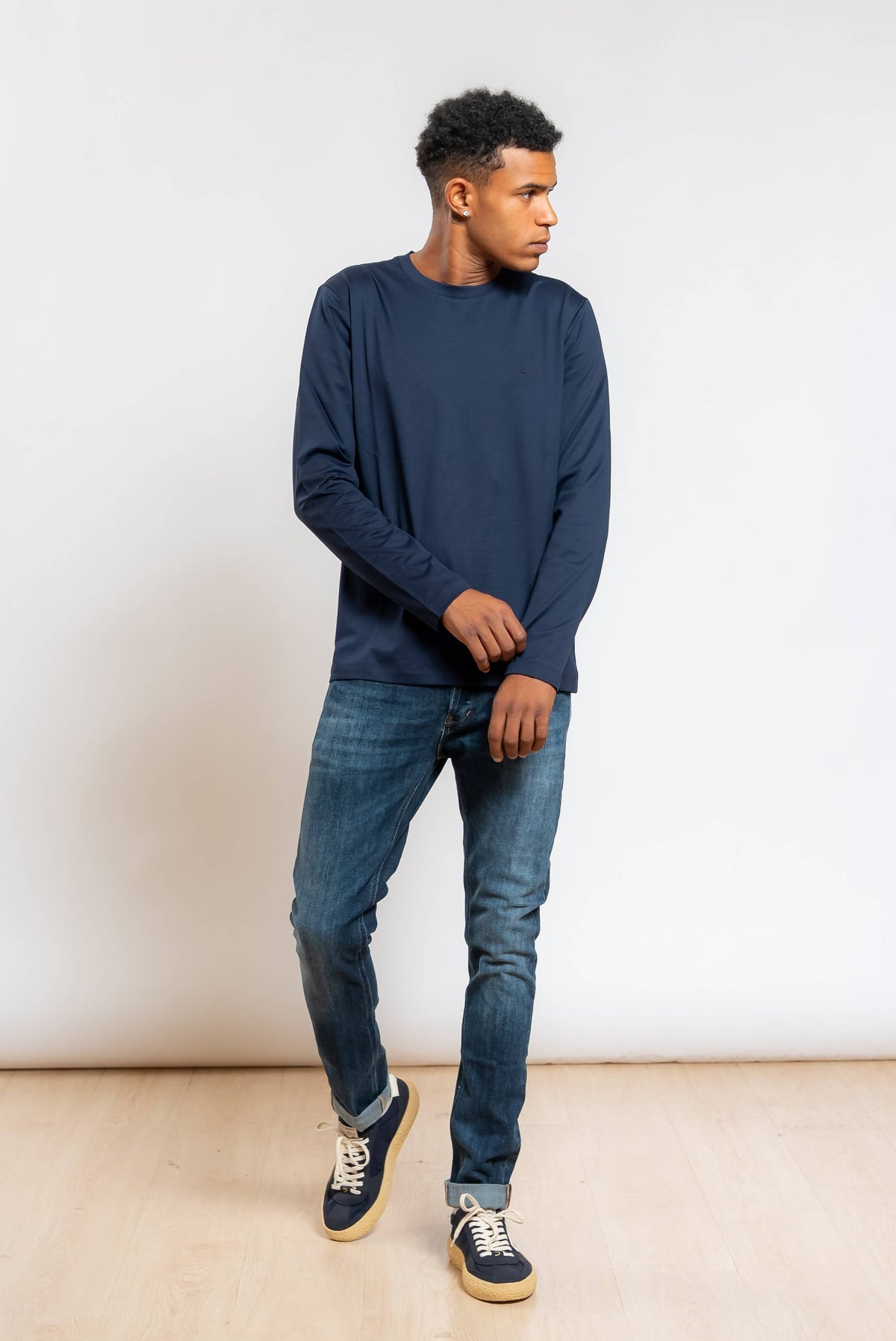 T-shirt a Maniche Lunghe in Cotone Blu