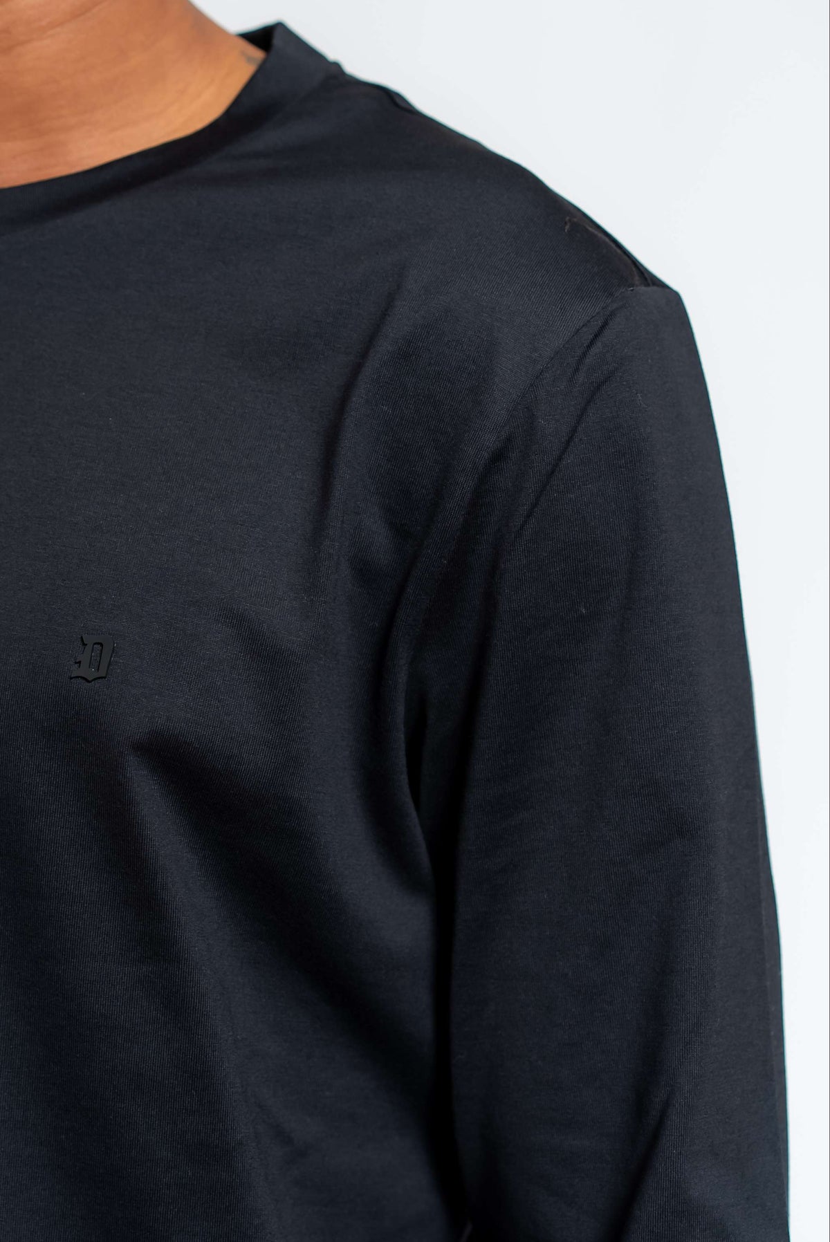 T-shirt a Maniche Lunghe in Cotone Nero