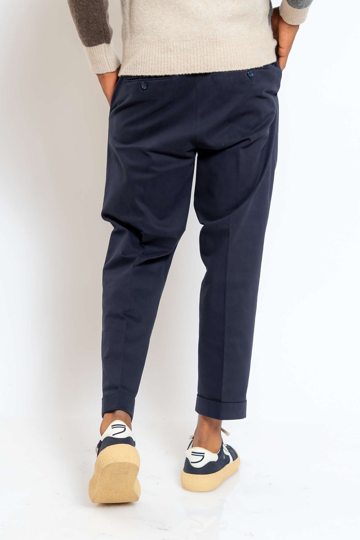 Pantalone Sartoriale in Cotone Blu con Pinces