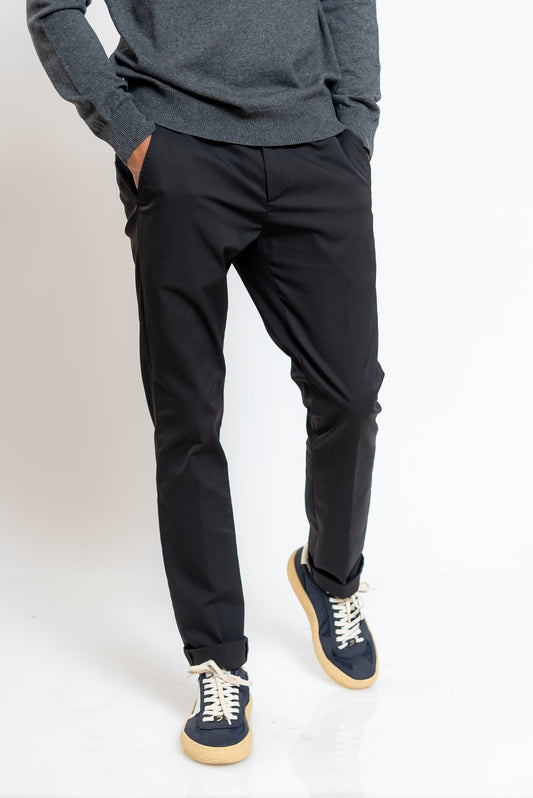 Pantalone Gaubert in Tessuto Tecnico Nero