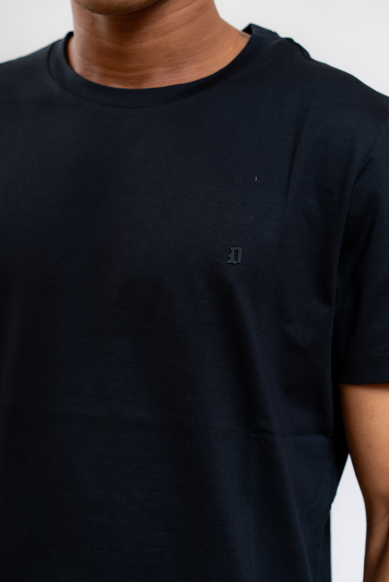 T-shirt Nera in Cotone con Logo