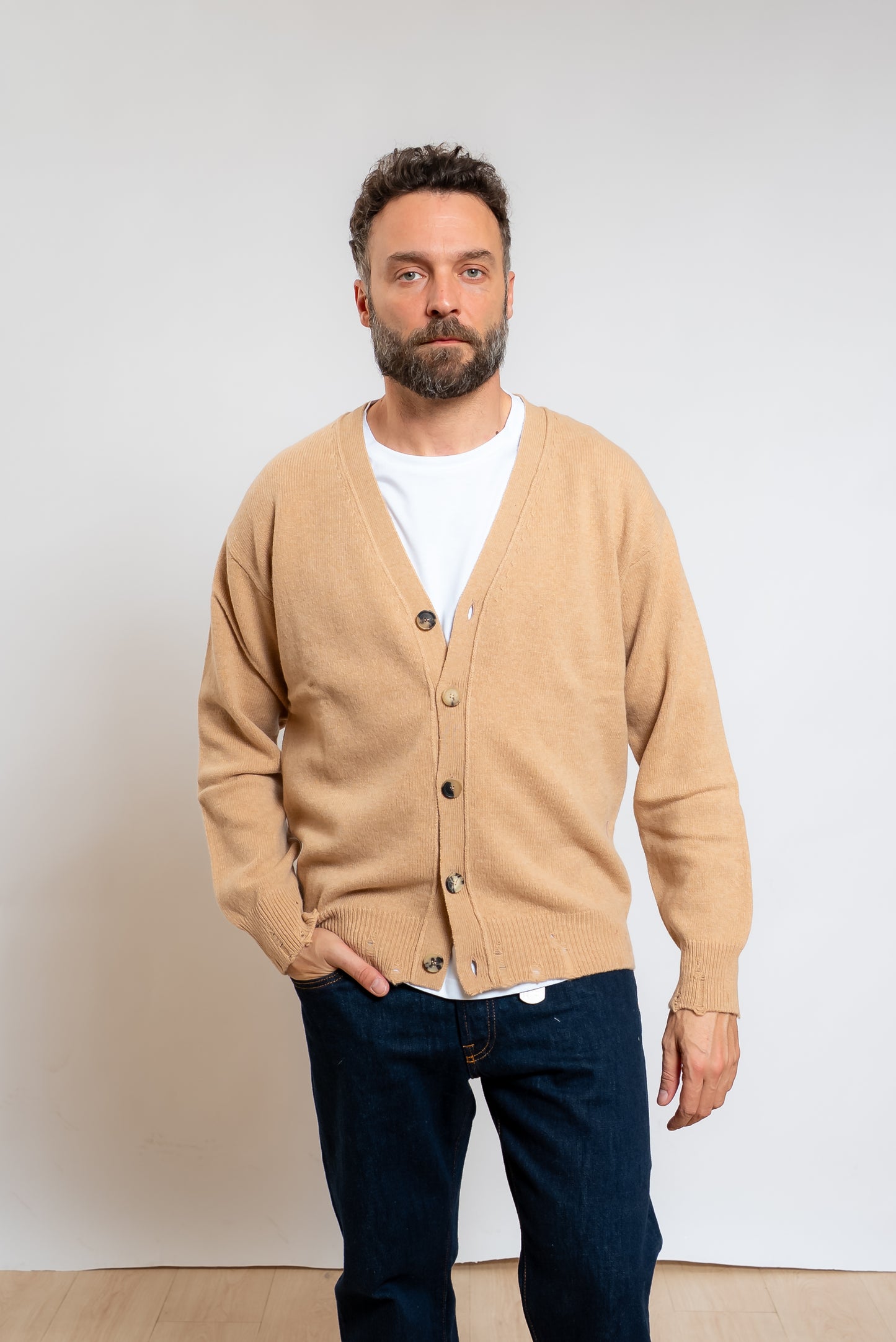 Cardigan Beige in Lana e Cashmere