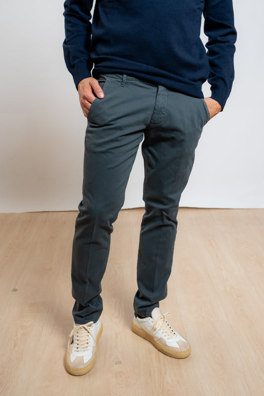 Pantalone Grigio Scuro New Rolf In Gabardina