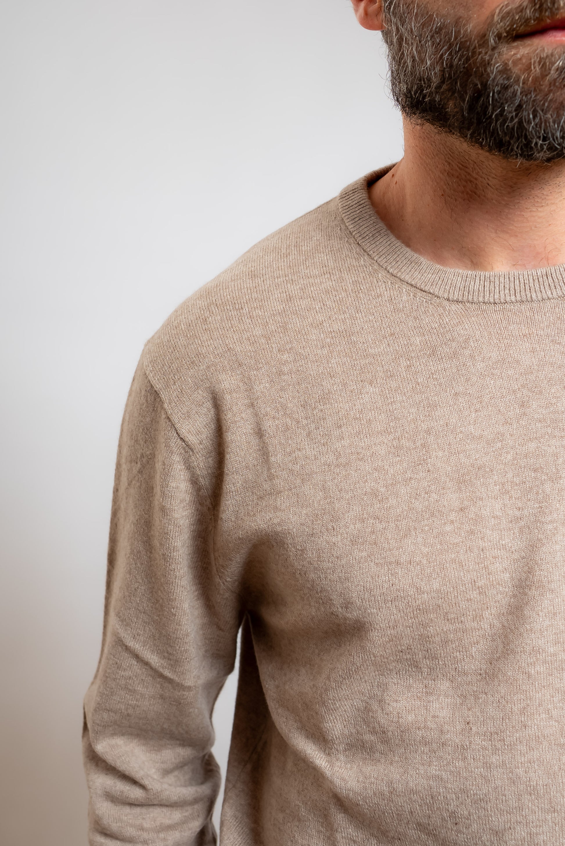 girocollo a coste sul maglione beige regent merinocash di mc2 saint barth uomo