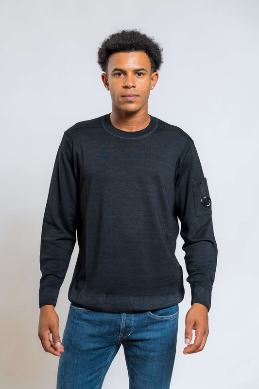 cp company maglia merinos fast dyed in lana blu con leggero effetto lavato - visuale frontale