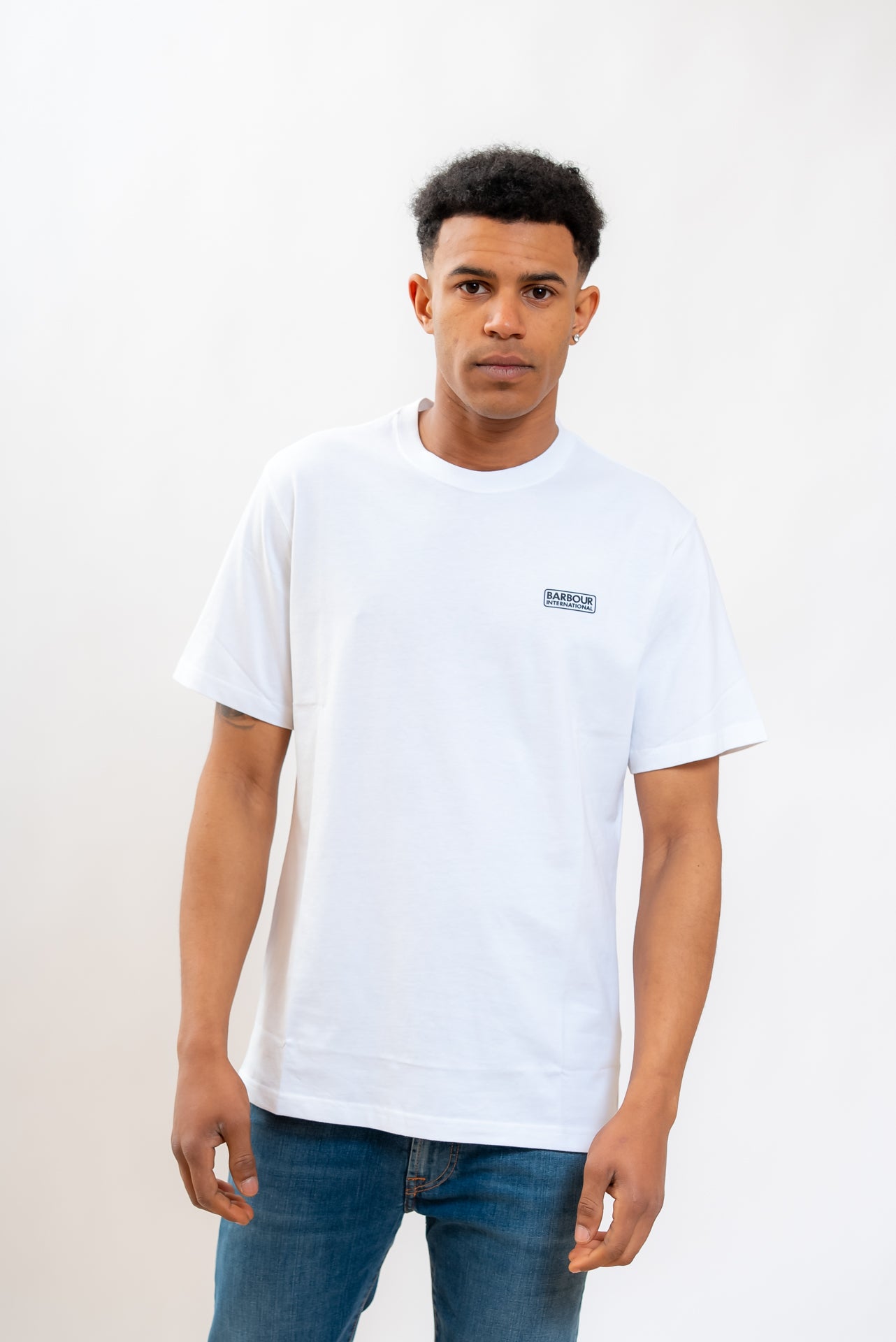 Barbour International uomo T-Shirt Bianca in Cotone con Logo, fronte