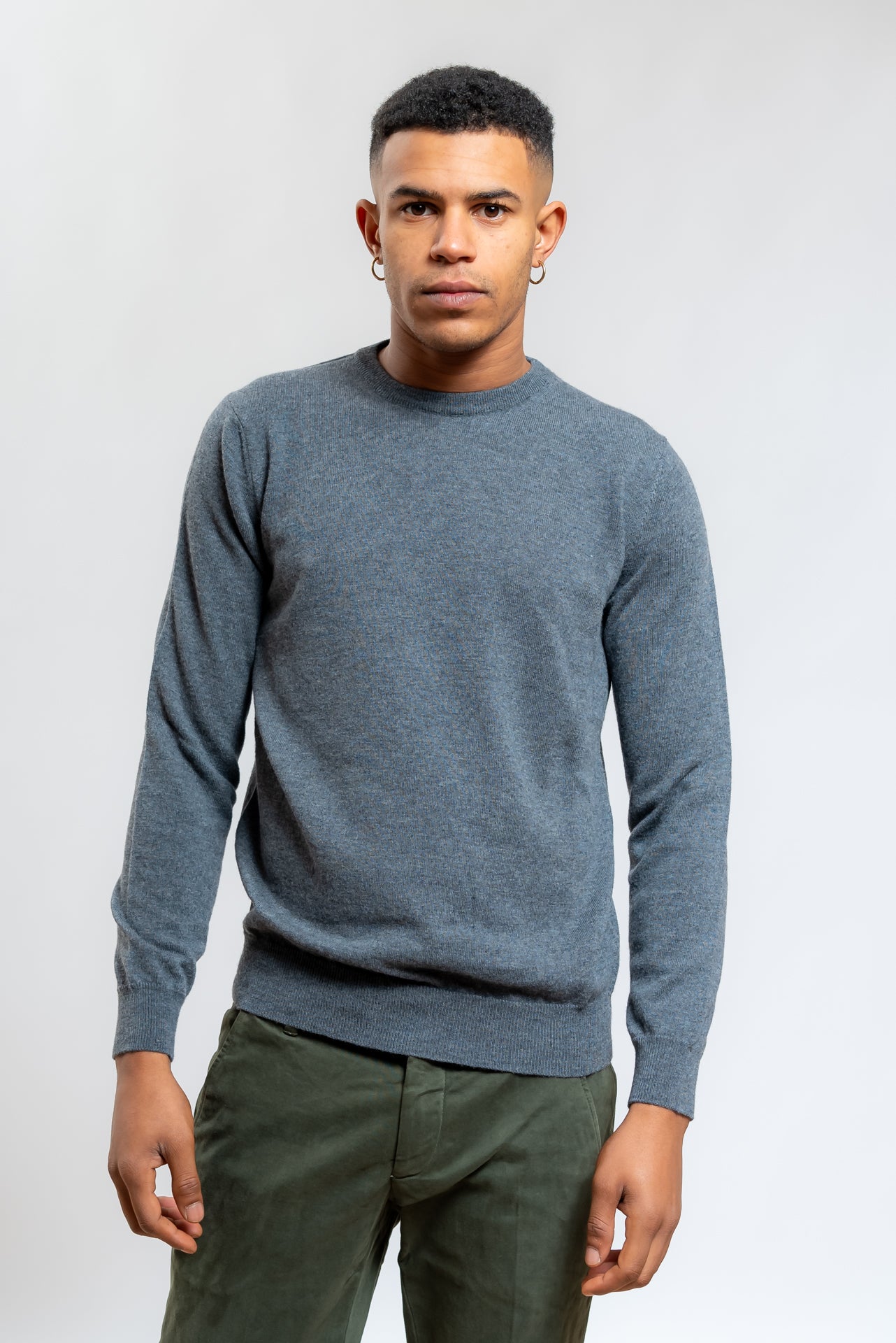 Maglia da uomo a girocollo grigio di Kangra in lana in sconto 