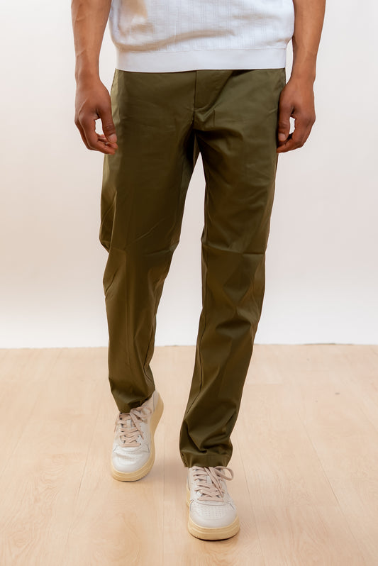 White Sand Pantalone Greg in Popeline Verde, fronte