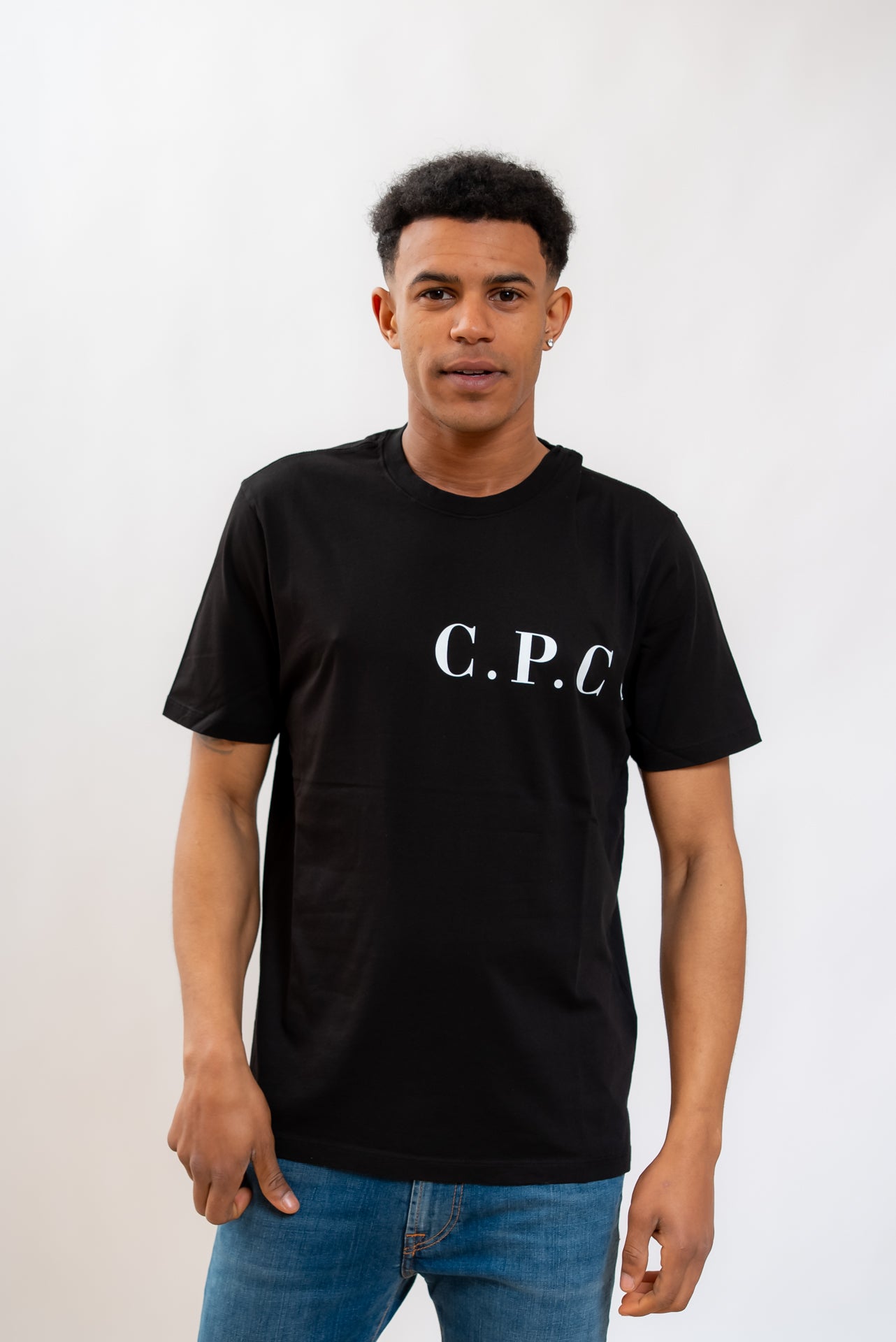 CP Company uomo T-shirt nera in Cotone 30/1 con Logo sul davanti e sul retro, fronte