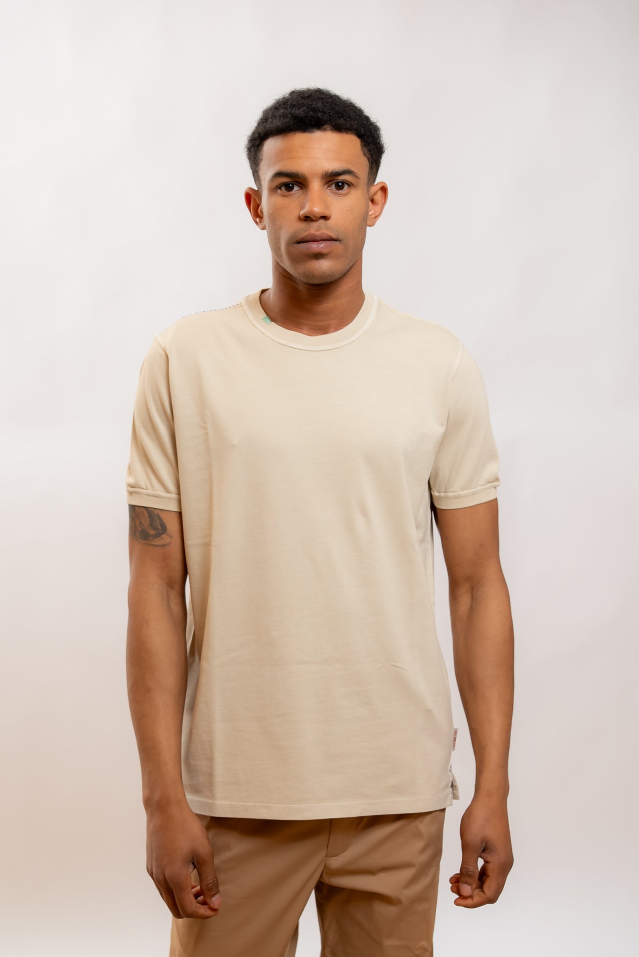 Bob Company T-shirt Disk in Piquet Beige, fronte