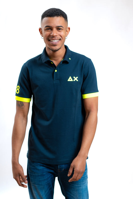 sun68 polo blu con logo e dettagli giallo fluo, fronte