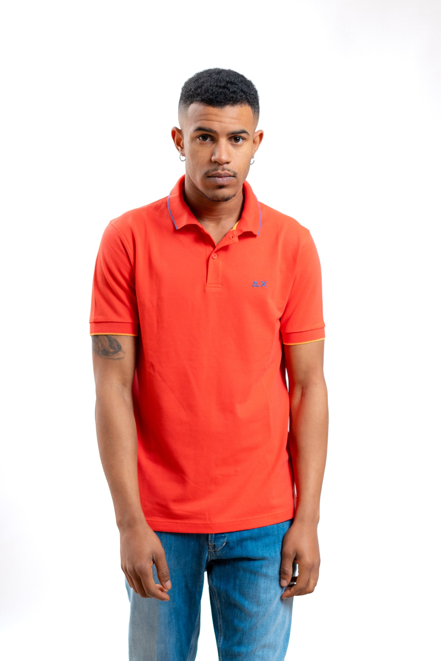 Polo con Riga a Contrasto Arancione