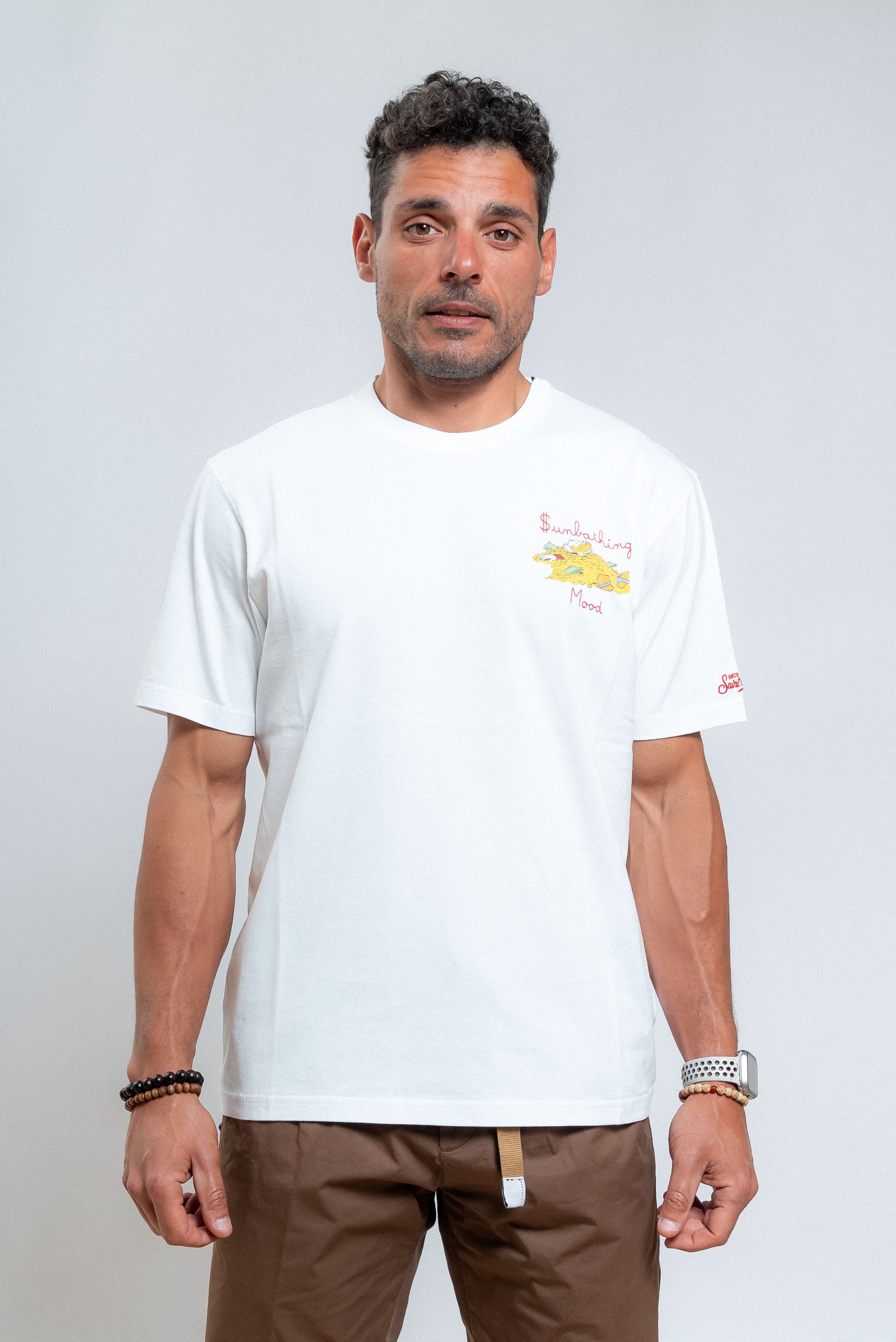 mc2 saint barth t-shirt uomo bianca in cotone con stampa paperon de paperoni, fronte