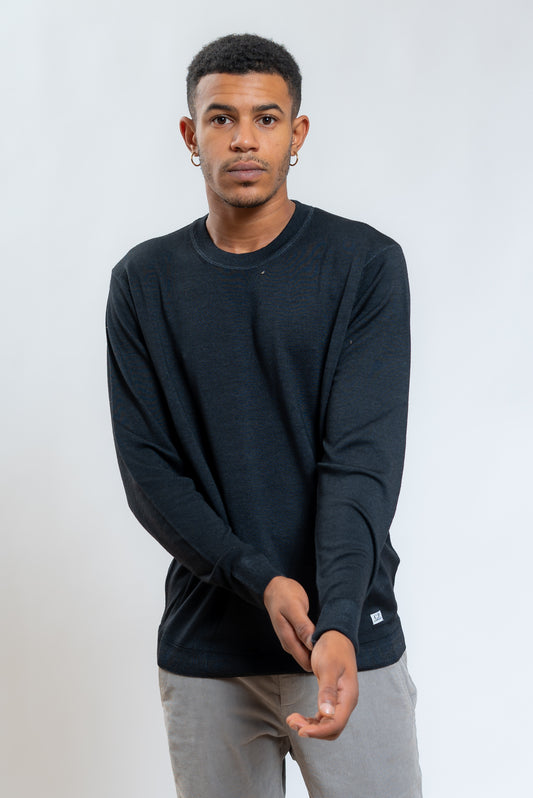 cp company maglia nera a girocollo in lana merino, fronte