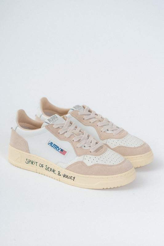 saldi autry uomo Sneakers Medalist Low Volley con tallone bianco 